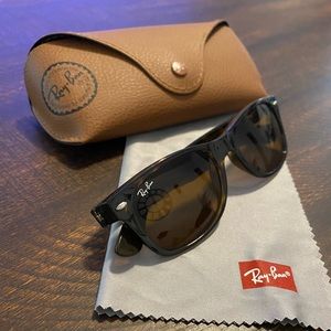 🌲🎁Ray-Ban New Wayfarer Classic Sunglasses
